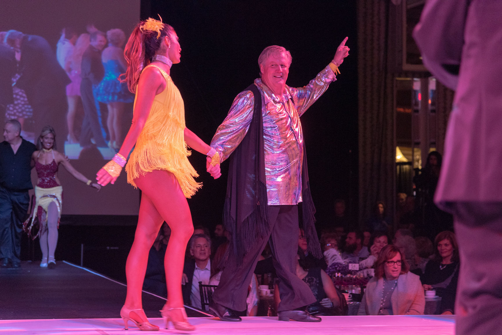 110318_acw_dancinggallery-814.jpg